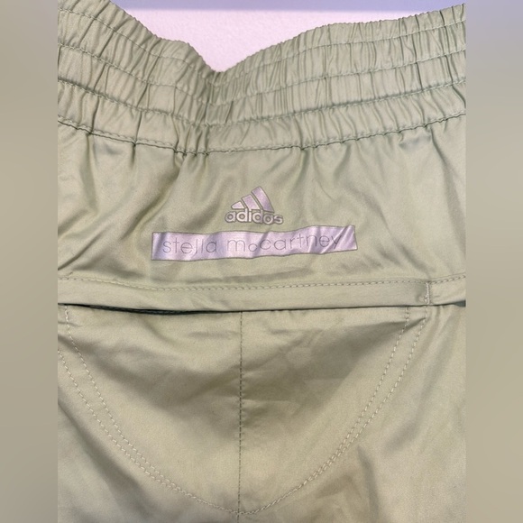 Adidas by Stella McCartney running shorts NWT , sz large - Picture 3 of 10